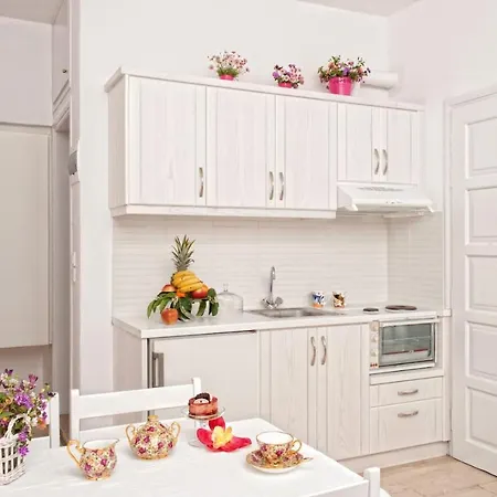 Galini Holidays Aparthotel